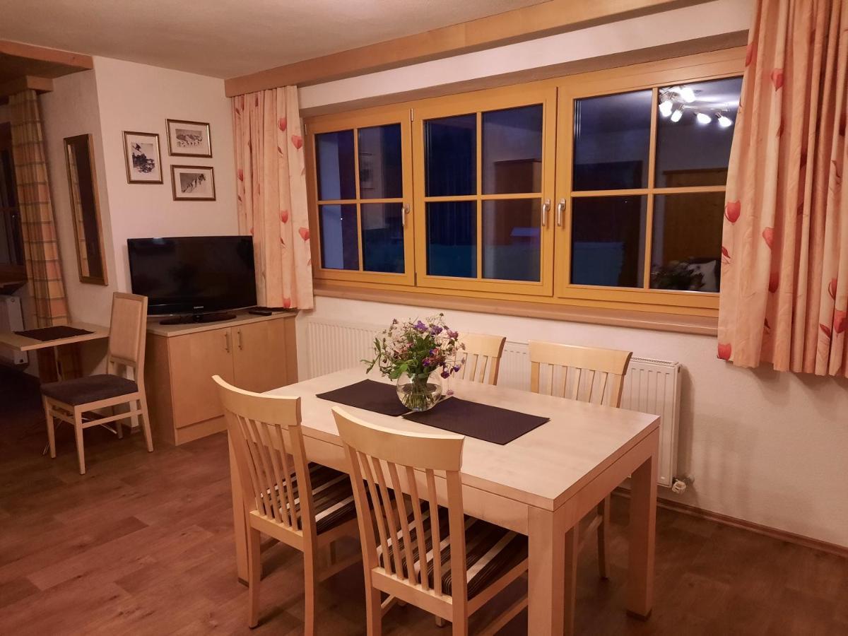 Haus Untergand Apartment ซังคท์อันทอนอัมอาร์ลแบร์ก ภายนอก รูปภาพ