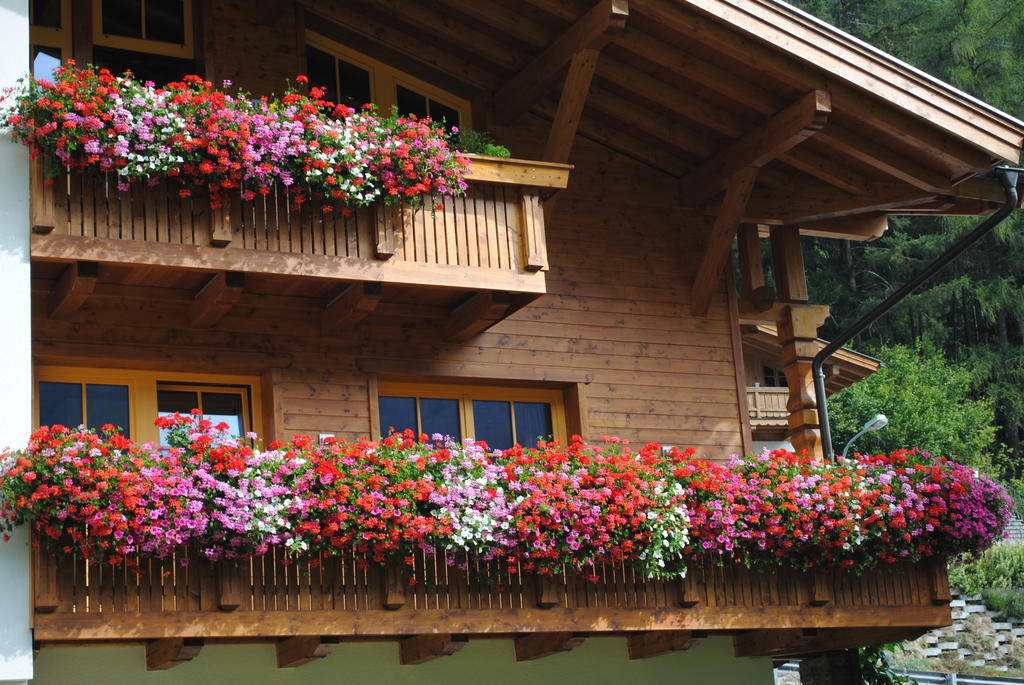 Haus Untergand Apartment ซังคท์อันทอนอัมอาร์ลแบร์ก ห้อง รูปภาพ
