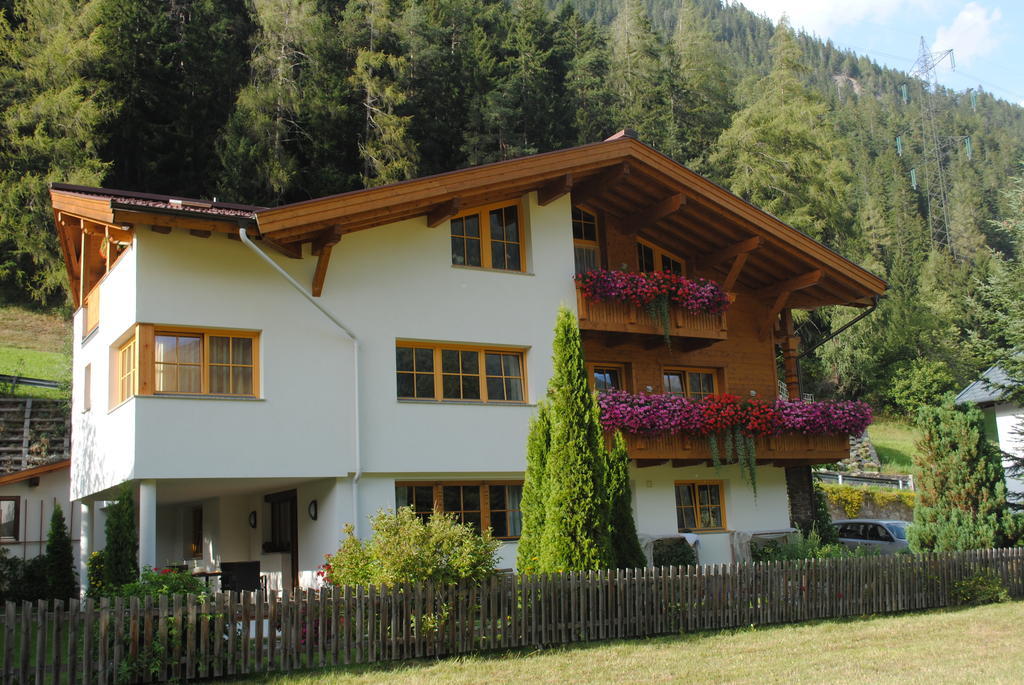 Haus Untergand Apartment ซังคท์อันทอนอัมอาร์ลแบร์ก ภายนอก รูปภาพ